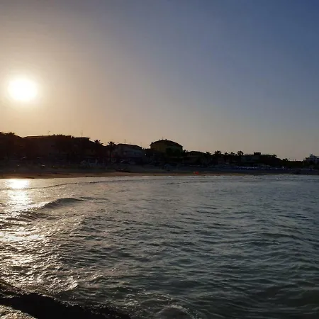 Alga 5-star Boutique Steps From The Sea マルティンシクーロ