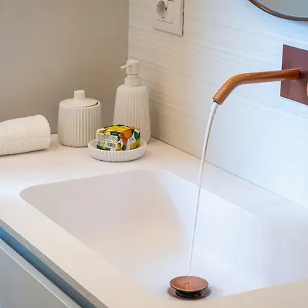 Alga 5-star Boutique Steps From The Sea マルティンシクーロ