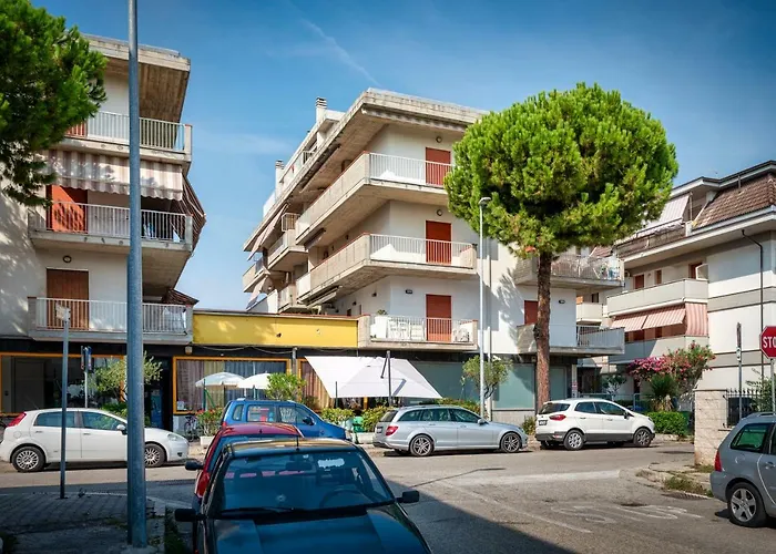 Alga 5-star Boutique Steps From The Sea Appartement Martinsicuro